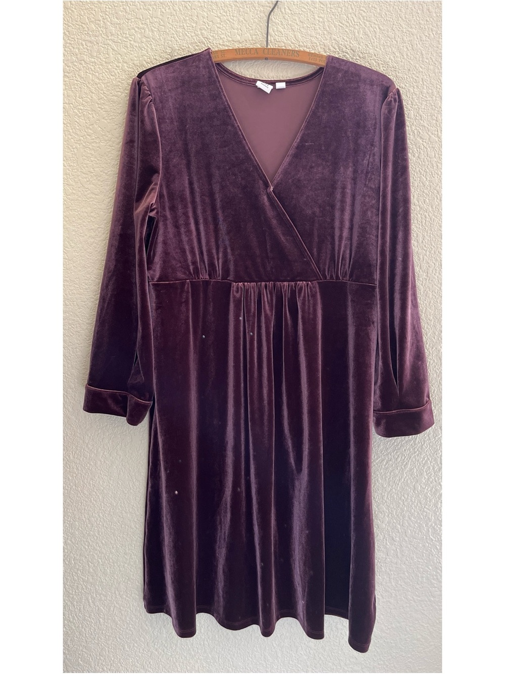Gap Purple Velvet Maternity Wrap Dress Women’s Size Medium